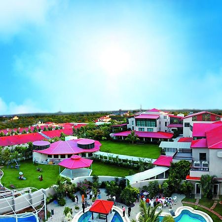 Leonia Holistic Destination Hotel Shamirpet Bagian luar foto