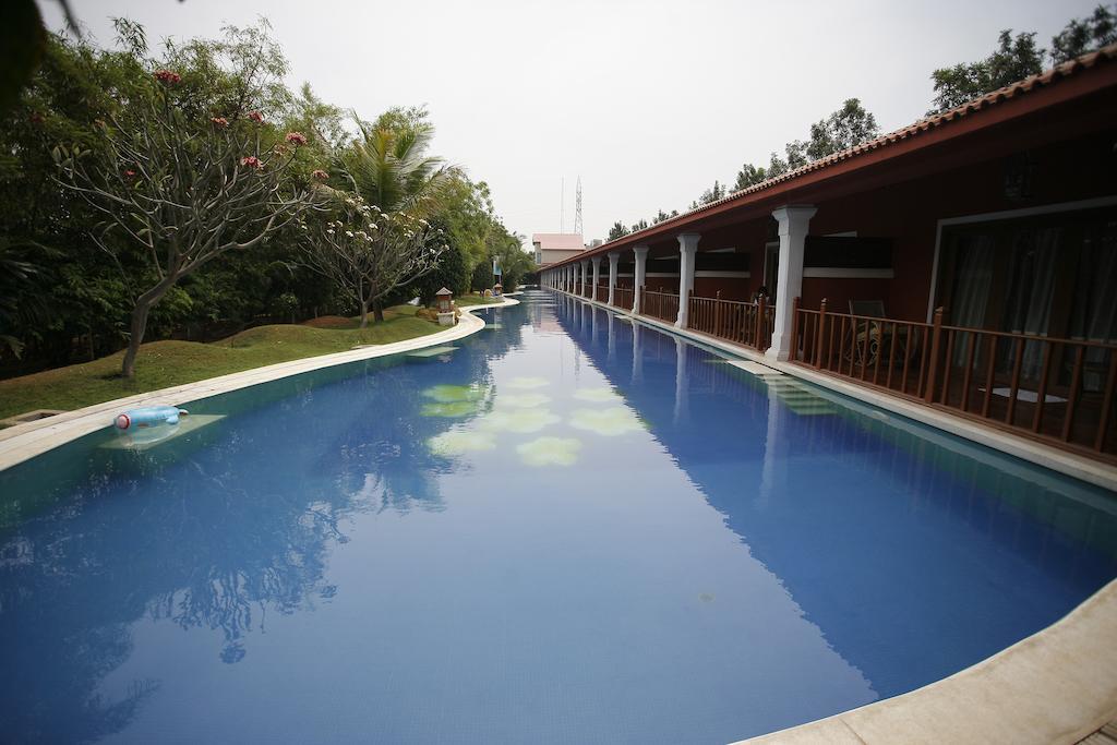 Leonia Holistic Destination Hotel Shamirpet Ruang foto